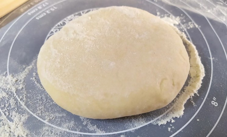 Коржі з сиром на сковорідці: легкі і смачні