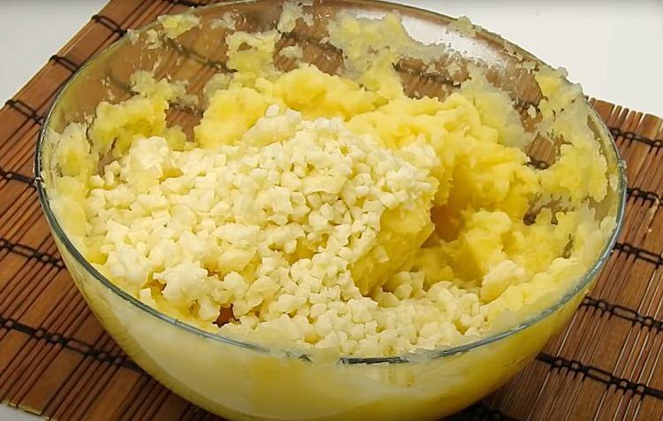 Хліб із картоплею, рецепт підглянула в Туреччині