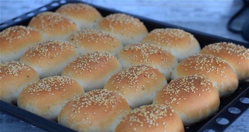 Пісні пиріжки з квашеною капустою та картоплею