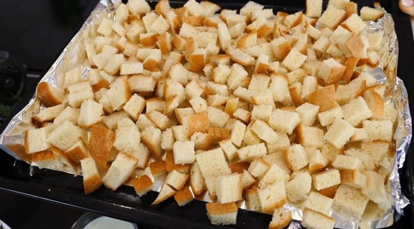 Як приготувати котлети по-київськи за рецептом Ольги Матвій