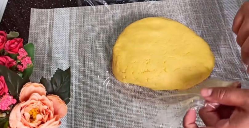 Гарне печиво із пісочного тіста з начинкою