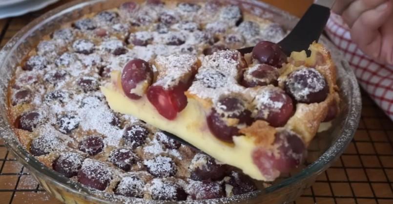 Клафуті з черешнею: класична французька випічка