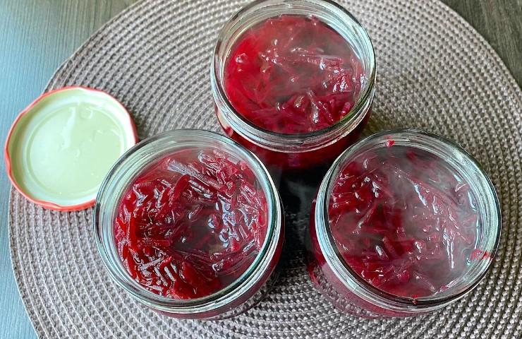 Маринований буряк для холодника або гарячого борщу