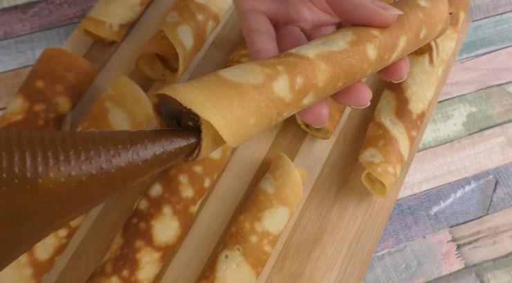 Це реально, без вафельниці! Хрусткі вафельні трубочки на сковороді
