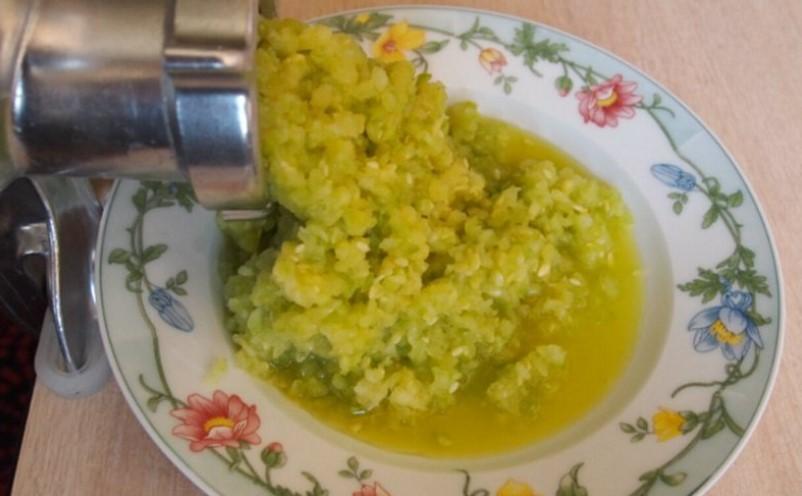 Натуральна кабачкова ікра без смаження