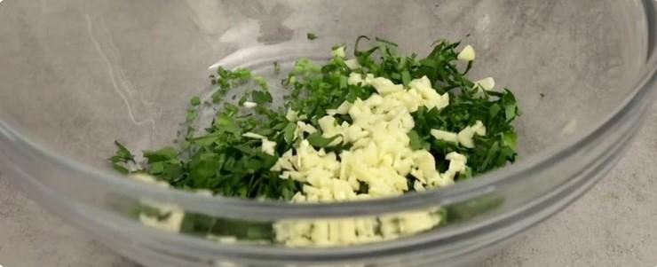 Баклажани більше не жарю, а варю: смачна закуска з баклажанів