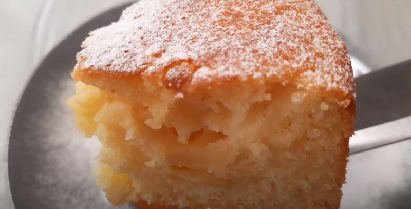 Ніжний та ароматний пиріг з яблучною начинкою