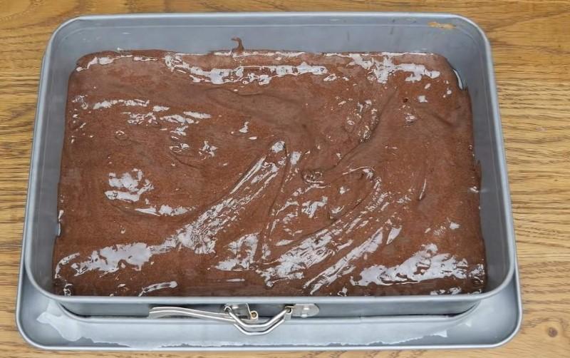 Шоколадний пляцок «Дон Кіхот» з ананасами