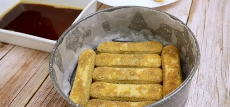 Торт без духовки Тирамісу з мінімальних продуктів