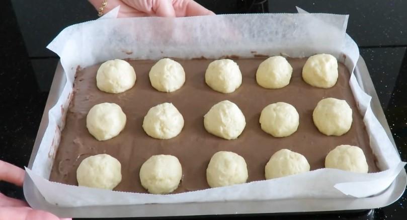 Пиріг "Ранкова роса" з сирними кульками