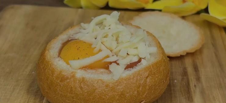 Хрусткі булочки з соковитою начинкою. Легко приготувати