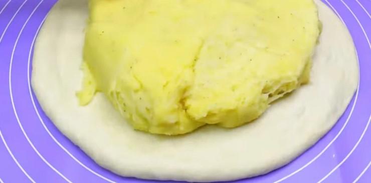 Легкий пиріг із картоплею "на кожен день"