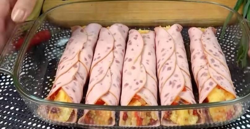 Швидкі рулетики з картоплею в духовці