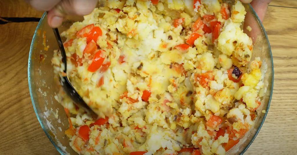 Капуста з картоплею смачніша за м'ясо. Смачна та ситна страва на обід чи вечерю