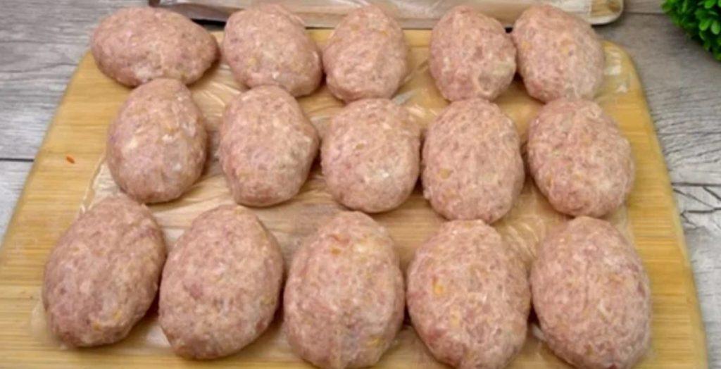 Рецепт "незвичайно смачних" котлет: секрет у пропорції