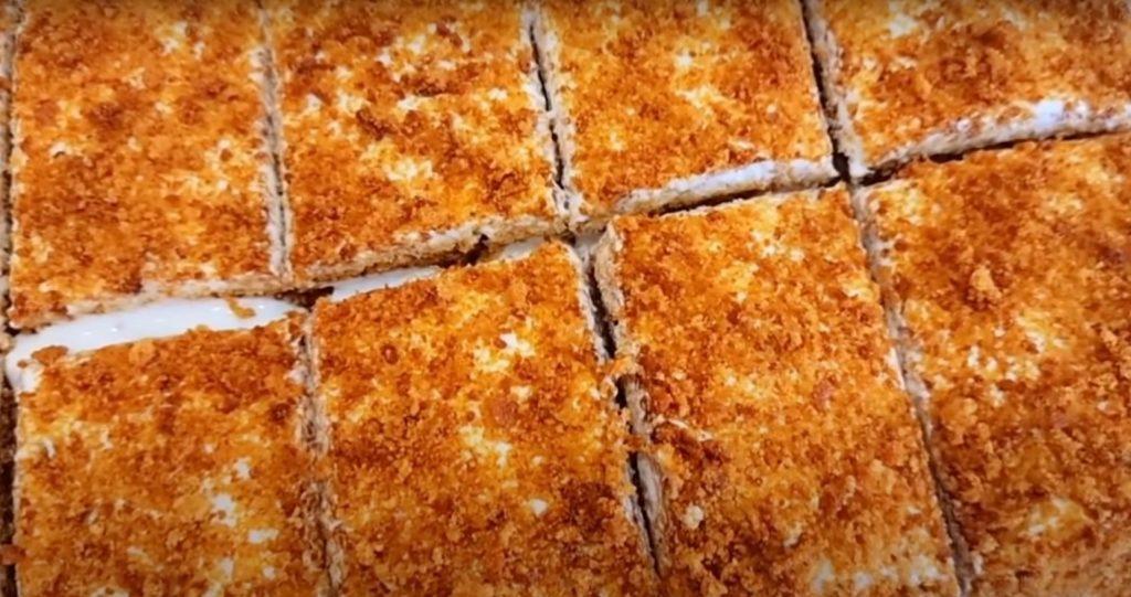 Готую коржі тільки так: ледачий Медовик