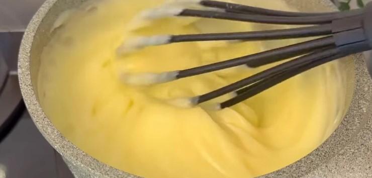 Ніжний торт без випічки. На одному шматочку неможливо зупинитися