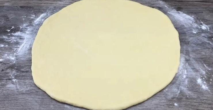 М'які булочки із простих продуктів. Справжній смак дитинства
