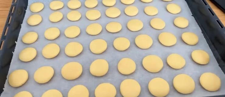М'яке печиво із простих продуктів. Не рецепт, а знахідка