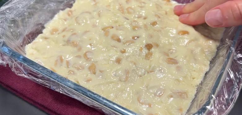 Смачний десерт із простих продуктів. Легко запам'ятати, легко приготувати