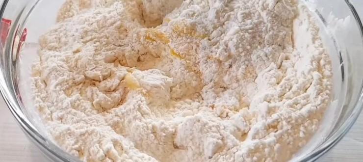 Хрумкі зовні і м'які всередині: мої улюблені цукрові булочки