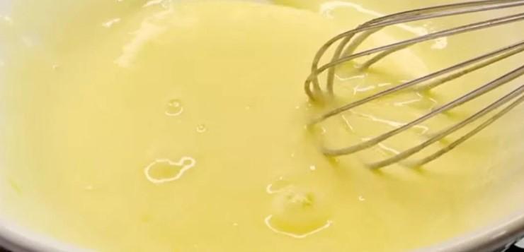 М'які кекси з кремом із звичайних продуктів