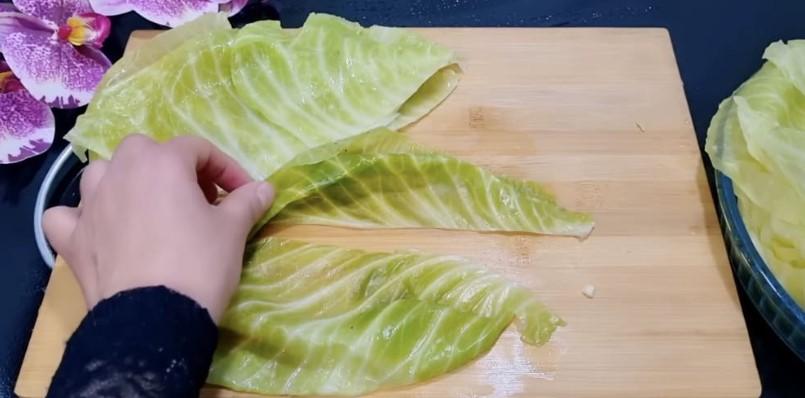 Замість класичної маринованої капусти! Закусочні голубці з морквою