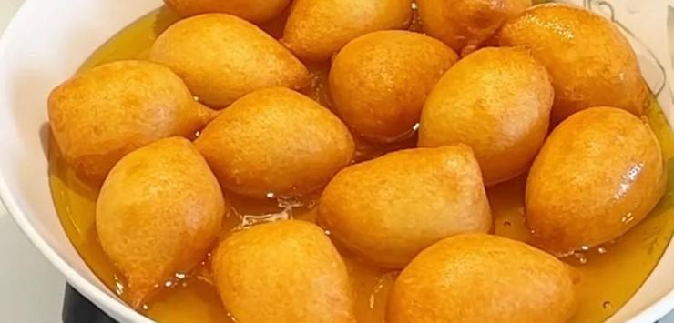 М'які та повітряні кульки з простих інгредієнтів. Рідні обожнюють, з чаєм смачно