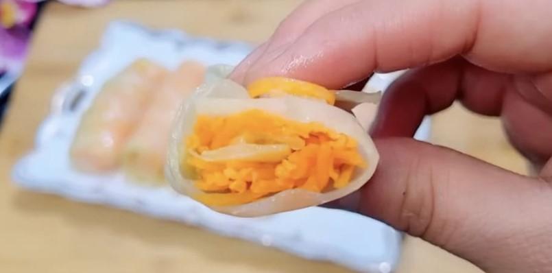 Замість класичної маринованої капусти! Закусочні голубці з морквою