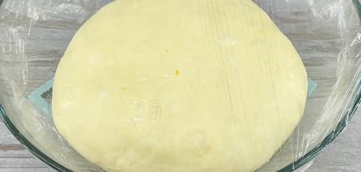 Це не рецепт, а справжня знахідка: м'які круасани із простих продуктів