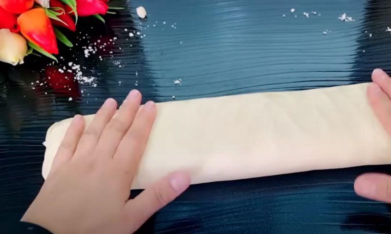 Випічка із найпростіших продуктів. Впорається навіть господиня-початківець