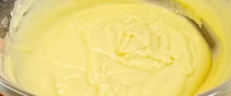 Хочеться пекти знову і знову: ароматний кекс із простих продуктів