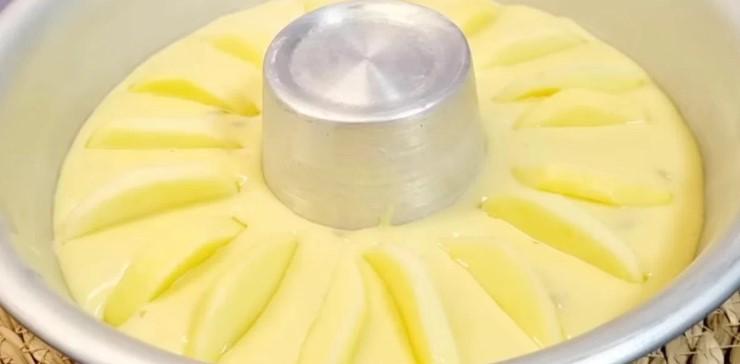 Хочеться пекти знову і знову: ароматний кекс із простих продуктів