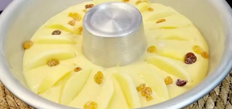 Хочеться пекти знову і знову: ароматний кекс із простих продуктів