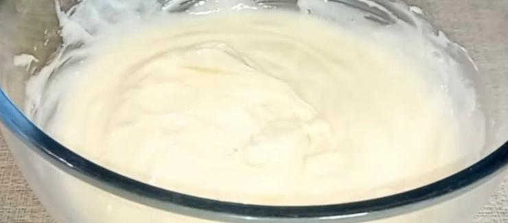 Без яєць та масла: м'яке печиво на сметані