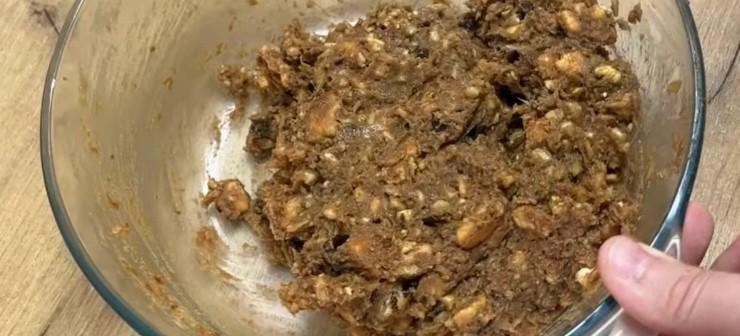 Без борошна, молочних продуктів та духовки: найсмачніший десерт із простих продуктів