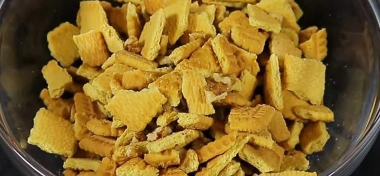Цей десерт мені в дитинстві готувала мама: смачні ласощі до чаю