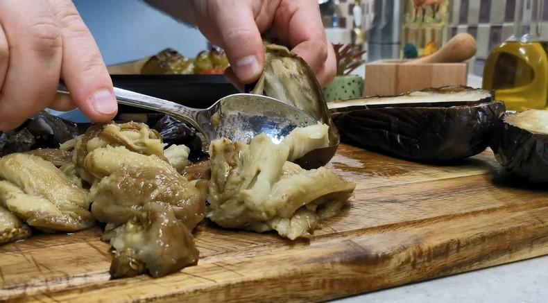 З'їдається швидше за шашлики! Найзнаменитіша закуска з запечених овочів