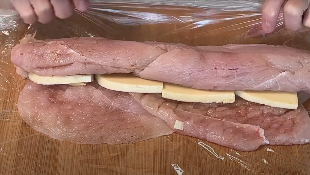 Ось як я готую курячі грудки для гостей. Курячі рулетики з сиром