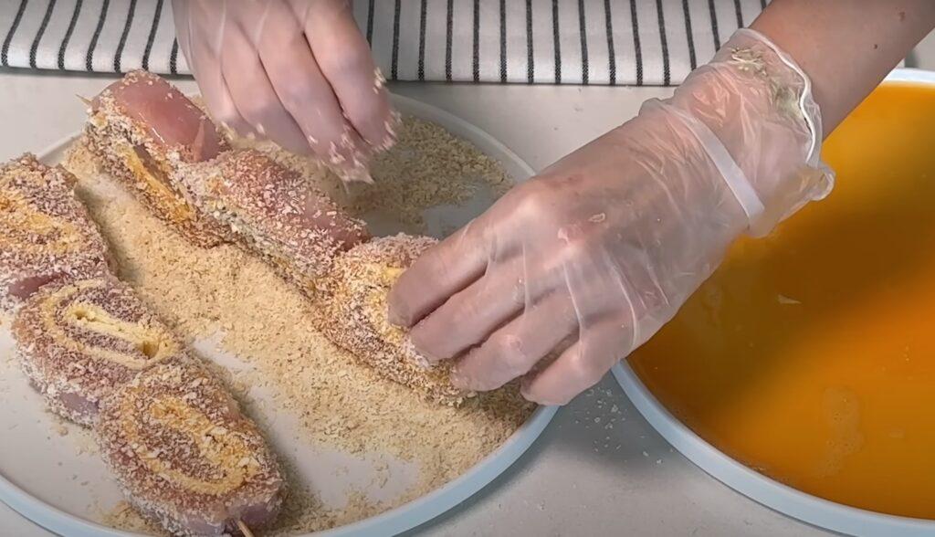 Ось як я готую курячі грудки для гостей. Курячі рулетики з сиром