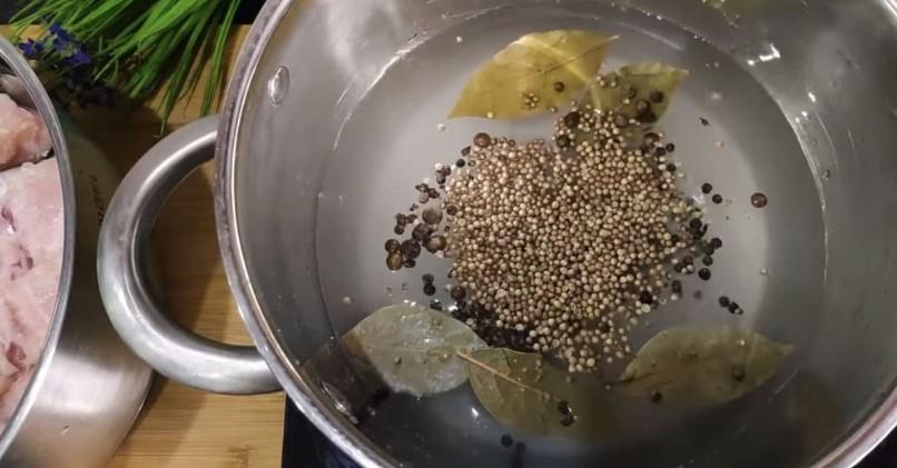 Маринований товстолобик своїми руками