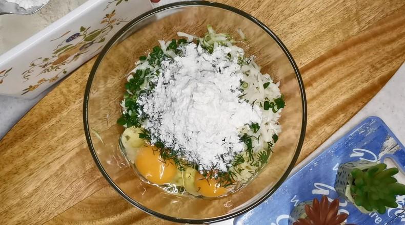 Поки є кабачки, готую такий корж на швидку руку