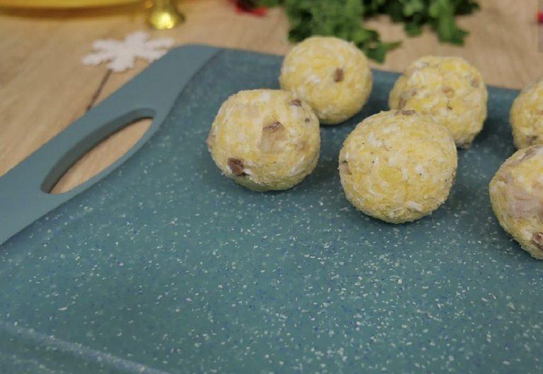 Проста, швидка та дуже смачна закуска. Не встигла подати на стіл, а її вже немає
