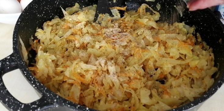 Часто готую з капусти цю смакоту на сковороді. Насправді дуже швидко