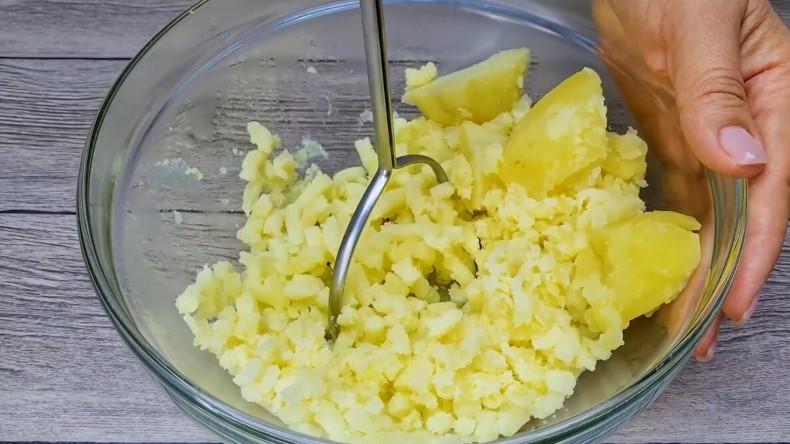 Купую дві картоплини і йду готувати чудову закуску