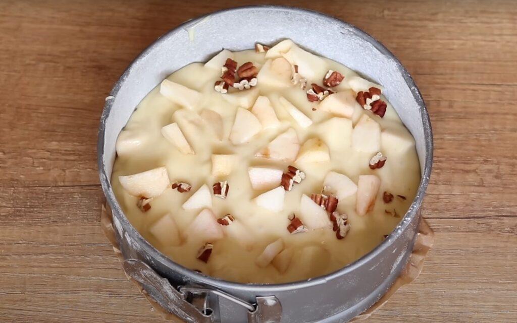 Улюблений яблучний пиріг моєї родини