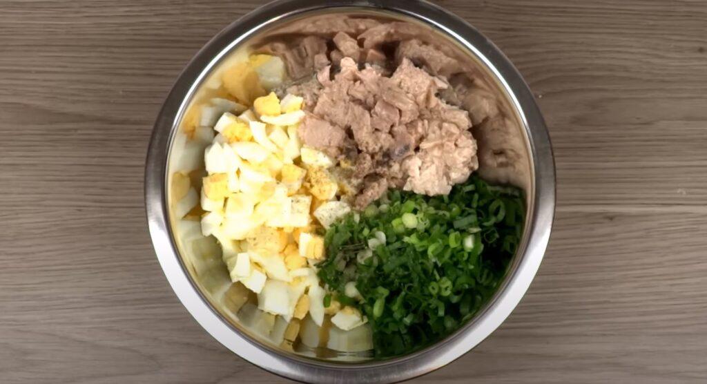 Класичний салат з печінки тріски