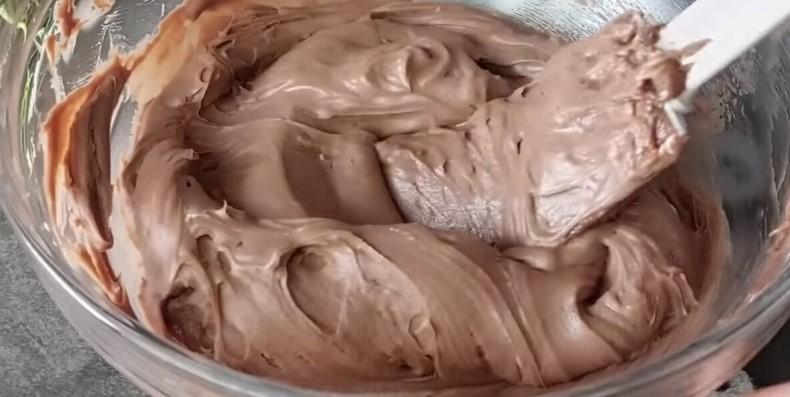 Розкішний десерт без духовки та метушні