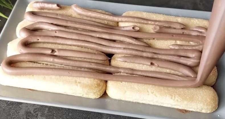 Розкішний десерт без духовки та метушні