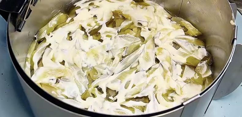 Як же смачно: це мій хіт застілля, салат із багатим смаком